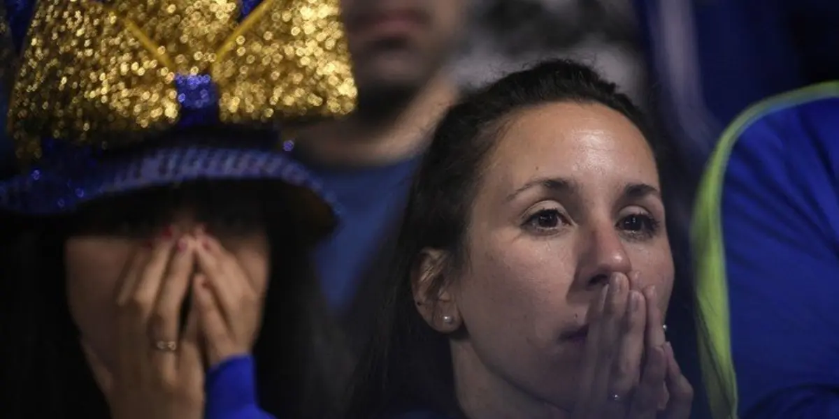 El chileno se encuentra pensando qué decisión tomar, y el hincha xeneize expectante