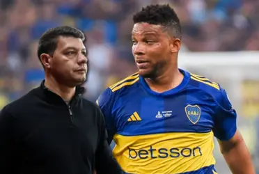 El ex entrenador de Boca Juniors apuntó en contra del lateral izquierdo colombiano quien se hizo expulsar en la final de Copa.