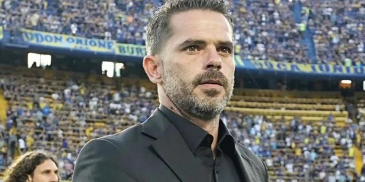 ¿Fin de ciclo para Gago? El DT con trayecto internacional que podría llegar a Boca en junio