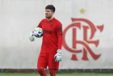 El ex arquero de Boca tuvo una mala noche en el Flamengo.